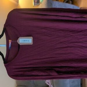 Burgundy long sleeve tshirt
